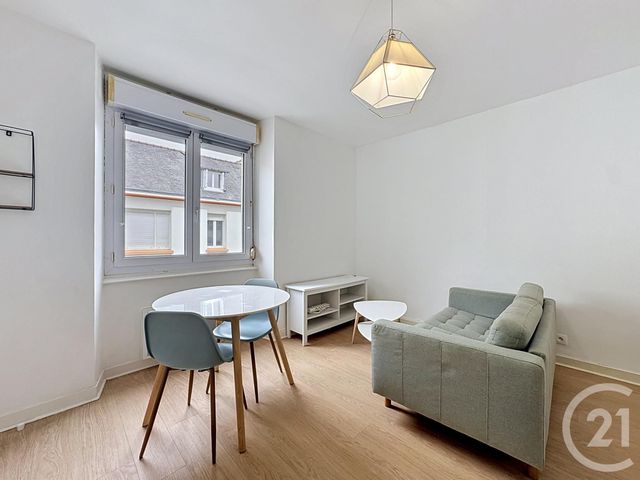 Appartement T2 à louer - 2 pièces - 24.46 m2 - BREST - 29 - BRETAGNE - Century 21 Associés Conseils Immobilier