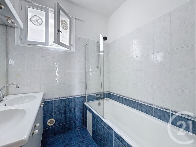 Appartement T5 à louer - 5 pièces - 90.0 m2 - BREST - 29 - BRETAGNE - Century 21 Associés Conseils Immobilier