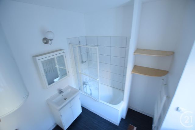 Appartement T2 à louer - 2 pièces - 41.12 m2 - BREST - 29 - BRETAGNE - Century 21 Associés Conseils Immobilier