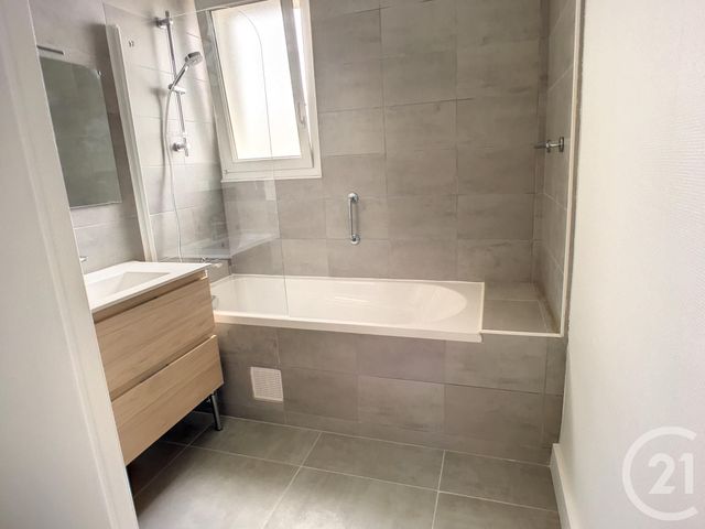 Appartement T5 à louer - 5 pièces - 101.18 m2 - BREST - 29 - BRETAGNE - Century 21 Associés Conseils Immobilier