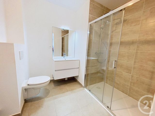 Appartement T2 à louer - 2 pièces - 45.59 m2 - GUILERS - 29 - BRETAGNE - Century 21 Associés Conseils Immobilier