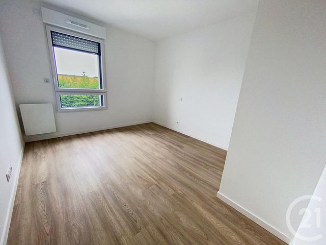 Appartement T2 à louer - 2 pièces - 45.59 m2 - GUILERS - 29 - BRETAGNE - Century 21 Associés Conseils Immobilier