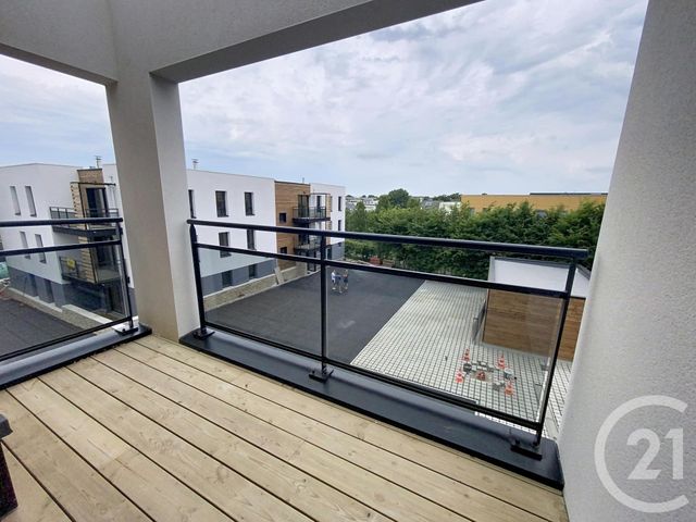 Appartement T2 à louer - 2 pièces - 45.59 m2 - GUILERS - 29 - BRETAGNE - Century 21 Associés Conseils Immobilier