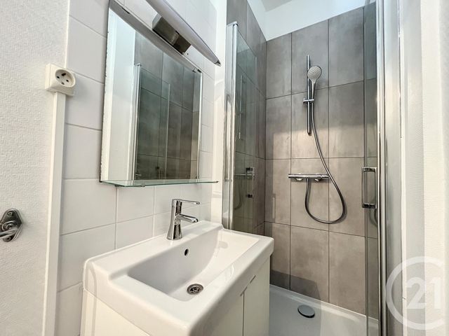 Appartement T2 à louer - 2 pièces - 20.0 m2 - BREST - 29 - BRETAGNE - Century 21 Associés Conseils Immobilier