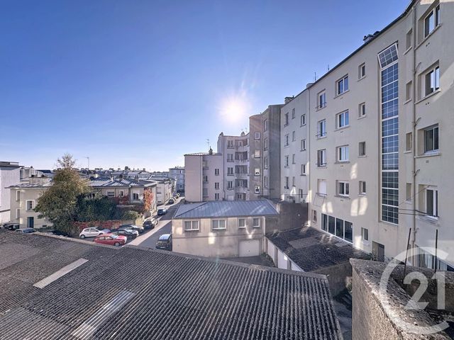 Appartement T2 à louer - 2 pièces - 45.18 m2 - BREST - 29 - BRETAGNE - Century 21 Associés Conseils Immobilier