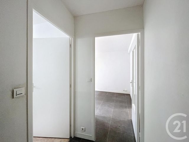 Appartement F2 à louer - 2 pièces - 35.0 m2 - BREST - 29 - BRETAGNE - Century 21 Associés Conseils Immobilier