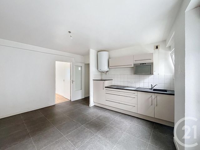 Appartement F2 à louer - 2 pièces - 35.0 m2 - BREST - 29 - BRETAGNE - Century 21 Associés Conseils Immobilier