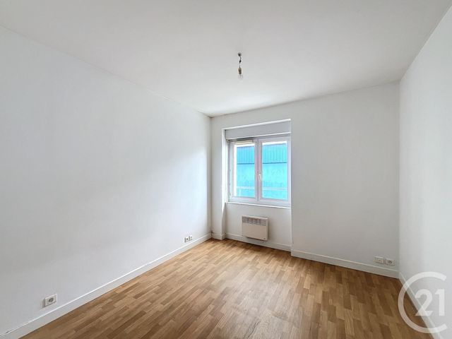 Appartement F2 à louer - 2 pièces - 35.0 m2 - BREST - 29 - BRETAGNE - Century 21 Associés Conseils Immobilier