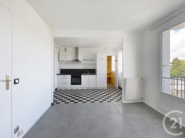 Appartement T2 à louer - 2 pièces - 45.0 m2 - BREST - 29 - BRETAGNE - Century 21 Associés Conseils Immobilier