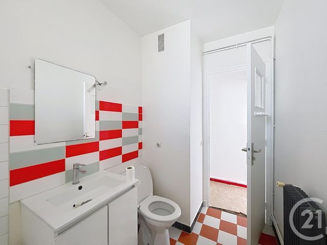 Appartement T2 à louer - 2 pièces - 45.0 m2 - BREST - 29 - BRETAGNE - Century 21 Associés Conseils Immobilier