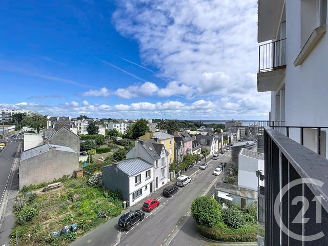 Appartement T2 à louer - 2 pièces - 45.0 m2 - BREST - 29 - BRETAGNE - Century 21 Associés Conseils Immobilier