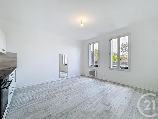 Appartement T2 à louer - 2 pièces - 42.03 m2 - LESNEVEN - 29 - BRETAGNE - Century 21 Associés Conseils Immobilier