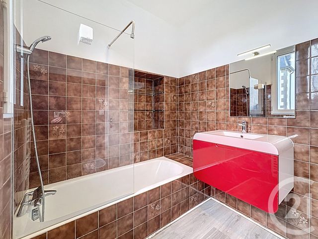 Appartement T2 à louer - 2 pièces - 42.03 m2 - LESNEVEN - 29 - BRETAGNE - Century 21 Associés Conseils Immobilier