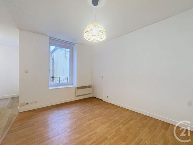 Appartement T2 à louer - 2 pièces - 37.0 m2 - BREST - 29 - BRETAGNE - Century 21 Associés Conseils Immobilier