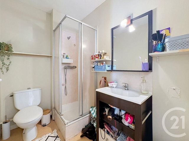 Appartement T2 à louer - 2 pièces - 37.0 m2 - BREST - 29 - BRETAGNE - Century 21 Associés Conseils Immobilier