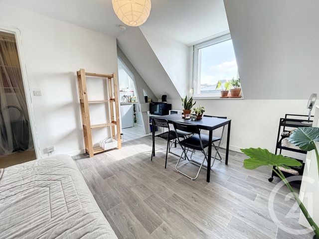 Appartement T2 à louer - 2 pièces - 29.18 m2 - BREST - 29 - BRETAGNE - Century 21 Associés Conseils Immobilier