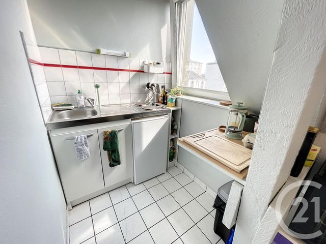 Appartement T2 à louer - 2 pièces - 29.18 m2 - BREST - 29 - BRETAGNE - Century 21 Associés Conseils Immobilier
