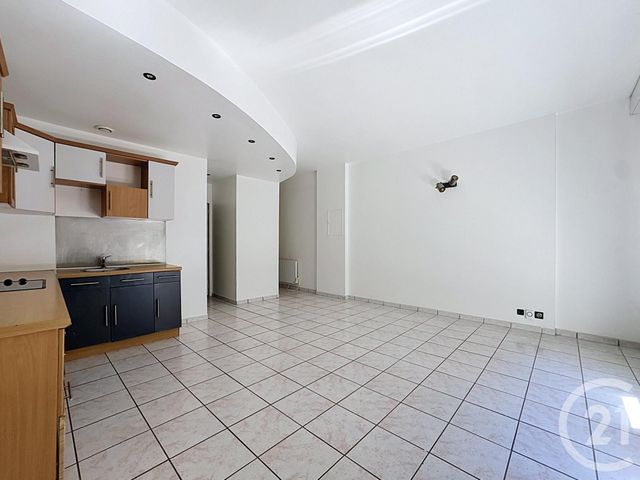 Appartement F2 à louer - 2 pièces - 50.0 m2 - BREST - 29 - BRETAGNE - Century 21 Associés Conseils Immobilier