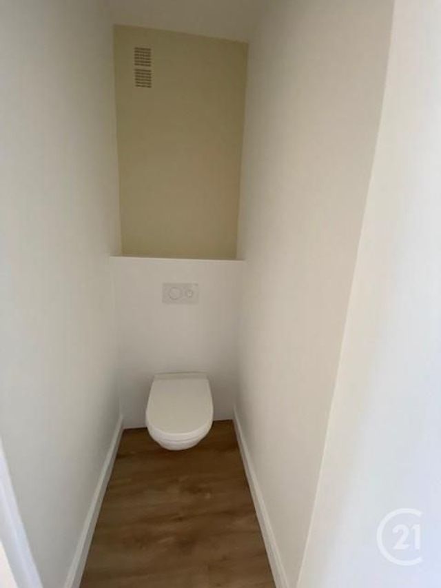 Appartement T2 à louer - 2 pièces - 44.56 m2 - BREST - 29 - BRETAGNE - Century 21 Associés Conseils Immobilier