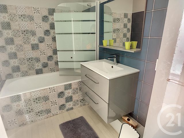 Appartement T3 à louer - 3 pièces - 79.26 m2 - BREST - 29 - BRETAGNE - Century 21 Associés Conseils Immobilier
