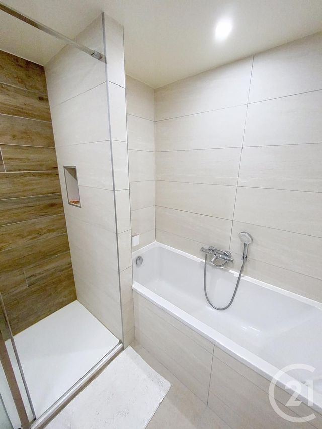 Appartement T3 à louer - 3 pièces - 69.44 m2 - BREST - 29 - BRETAGNE - Century 21 Associés Conseils Immobilier