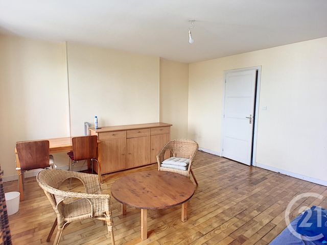 Appartement T2 à louer - 2 pièces - 54.86 m2 - BREST - 29 - BRETAGNE - Century 21 Associés Conseils Immobilier