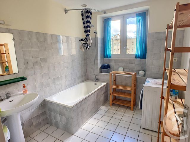 Appartement T2 à louer - 2 pièces - 54.86 m2 - BREST - 29 - BRETAGNE - Century 21 Associés Conseils Immobilier
