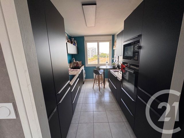 Appartement T4 à louer - 4 pièces - 73.0 m2 - BREST - 29 - BRETAGNE - Century 21 Associés Conseils Immobilier
