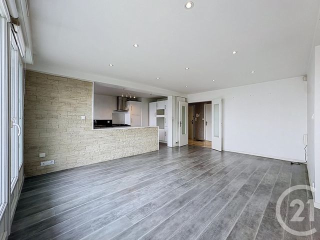 Appartement T4 à vendre - 4 pièces - 83.4 m2 - BREST - 29 - BRETAGNE - Century 21 Associés Conseils Immobilier