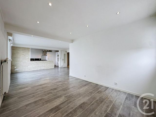 Appartement T4 à vendre - 4 pièces - 83.4 m2 - BREST - 29 - BRETAGNE - Century 21 Associés Conseils Immobilier