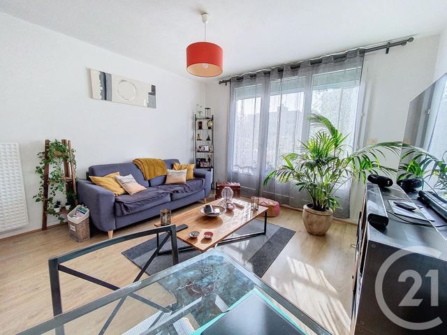 Appartement T3 à louer - 3 pièces - 57.31 m2 - BREST - 29 - BRETAGNE - Century 21 Associés Conseils Immobilier