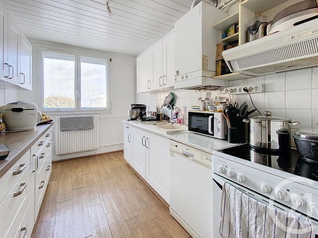 Appartement T3 à louer - 3 pièces - 57.31 m2 - BREST - 29 - BRETAGNE - Century 21 Associés Conseils Immobilier