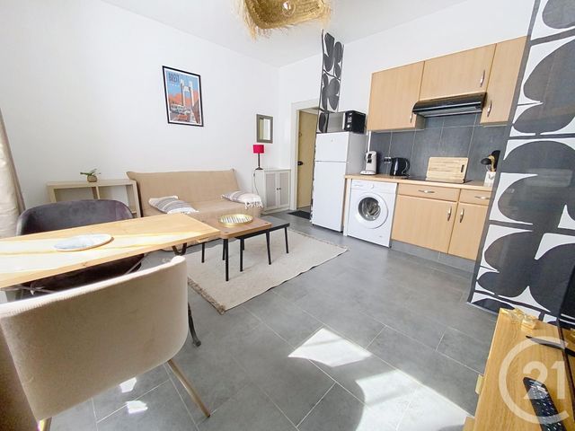 Appartement T2 à louer - 2 pièces - 31.81 m2 - BREST - 29 - BRETAGNE - Century 21 Associés Conseils Immobilier