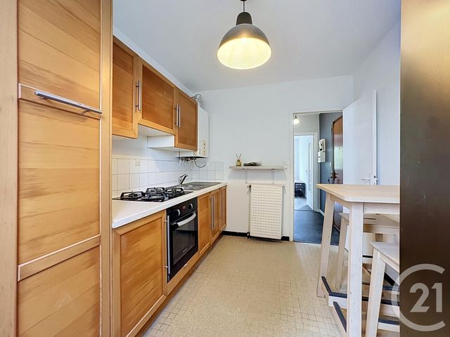 Appartement T2 à louer - 2 pièces - 47.0 m2 - BREST - 29 - BRETAGNE - Century 21 Associés Conseils Immobilier