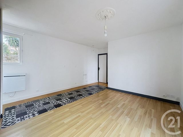 Appartement T2 à louer - 2 pièces - 43.56 m2 - BREST - 29 - BRETAGNE - Century 21 Associés Conseils Immobilier