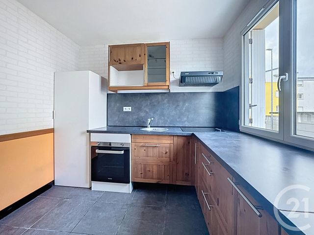 Appartement T2 à louer - 2 pièces - 43.56 m2 - BREST - 29 - BRETAGNE - Century 21 Associés Conseils Immobilier