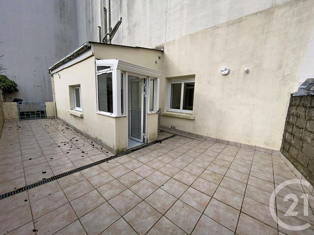 Appartement T2 à louer - 3 pièces - 58.46 m2 - BREST - 29 - BRETAGNE - Century 21 Associés Conseils Immobilier
