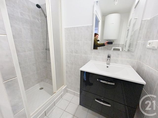 Appartement T2 à louer - 3 pièces - 58.46 m2 - BREST - 29 - BRETAGNE - Century 21 Associés Conseils Immobilier