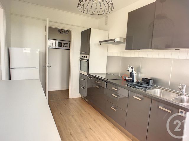 Appartement T2 à louer - 2 pièces - 43.0 m2 - BREST - 29 - BRETAGNE - Century 21 Associés Conseils Immobilier