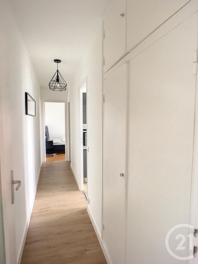Appartement T2 à louer - 2 pièces - 43.0 m2 - BREST - 29 - BRETAGNE - Century 21 Associés Conseils Immobilier