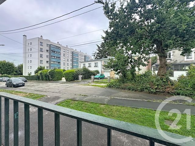 Appartement T3 à louer - 3 pièces - 72.83 m2 - BREST - 29 - BRETAGNE - Century 21 Associés Conseils Immobilier